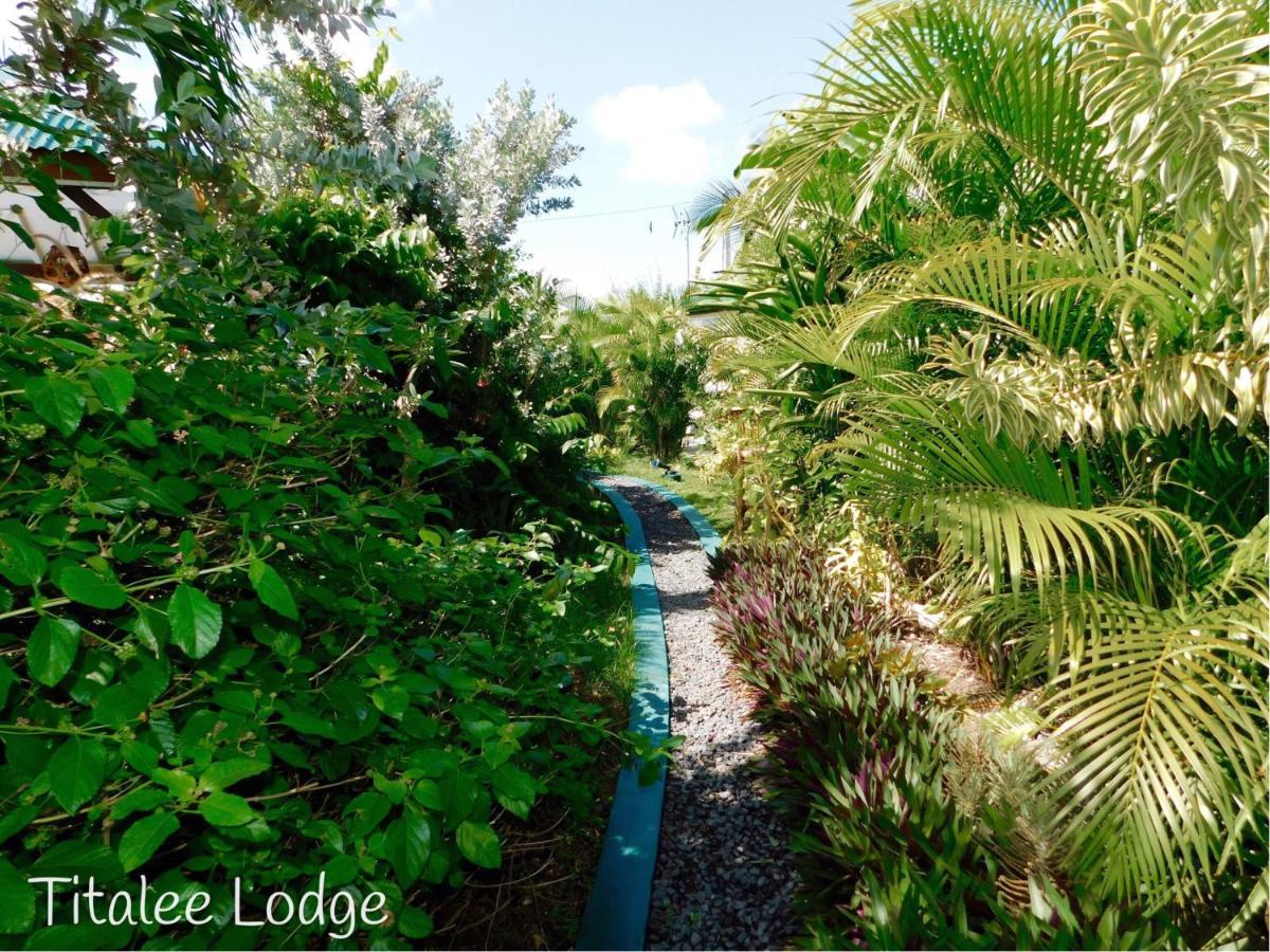 Titalee Lodge 3 Villas Autour D'Une Piscine Saint-Francois  Exterior foto