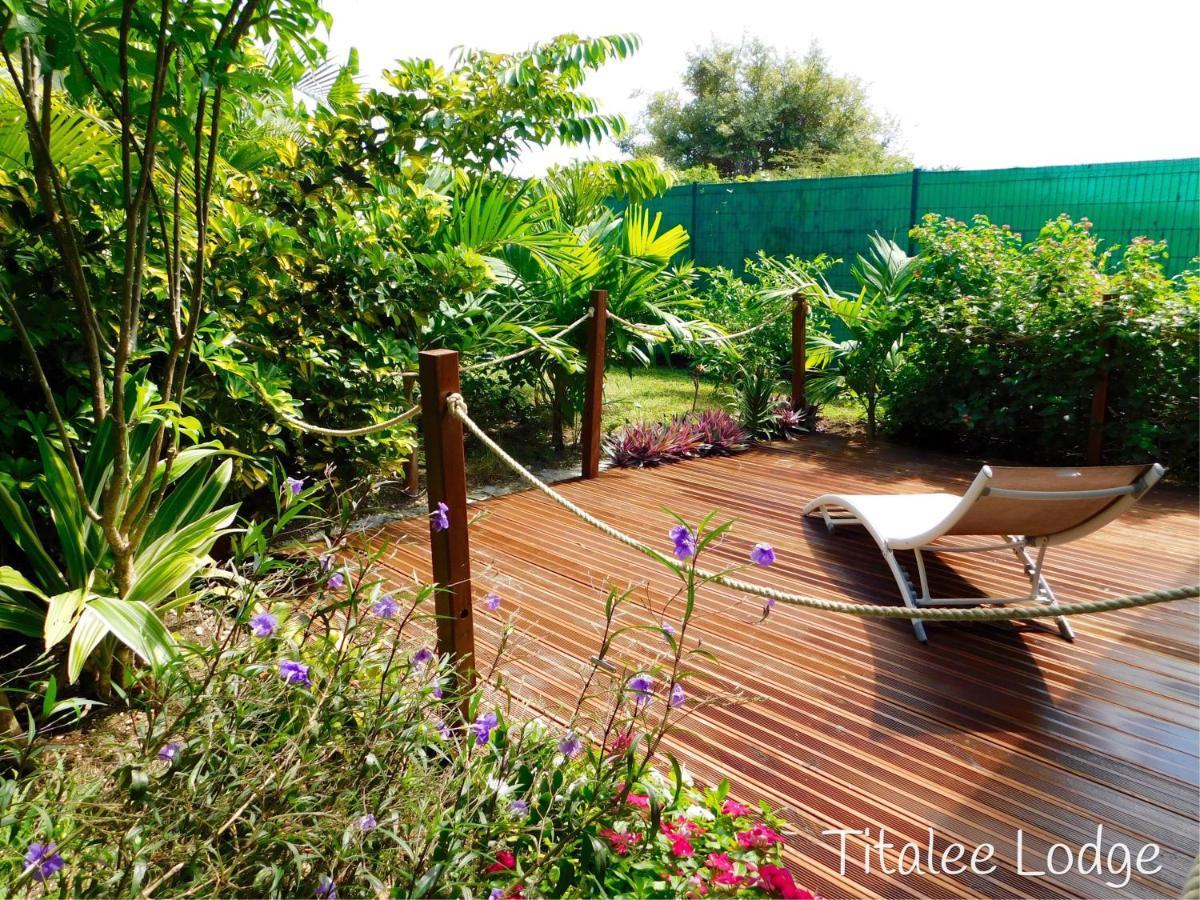 Titalee Lodge 3 Villas Autour D'Une Piscine Saint-Francois  Exterior foto